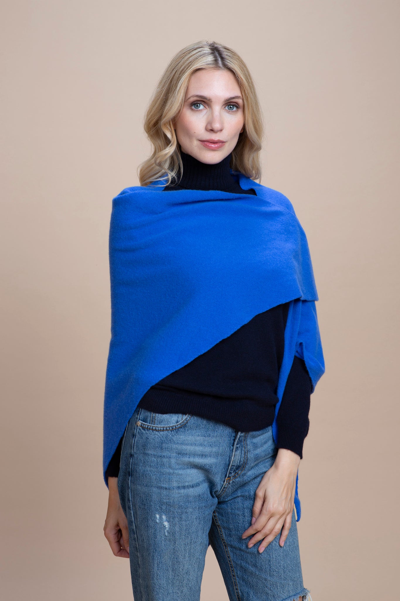 Abetone - Scialle a triangolo 100% Cashmere