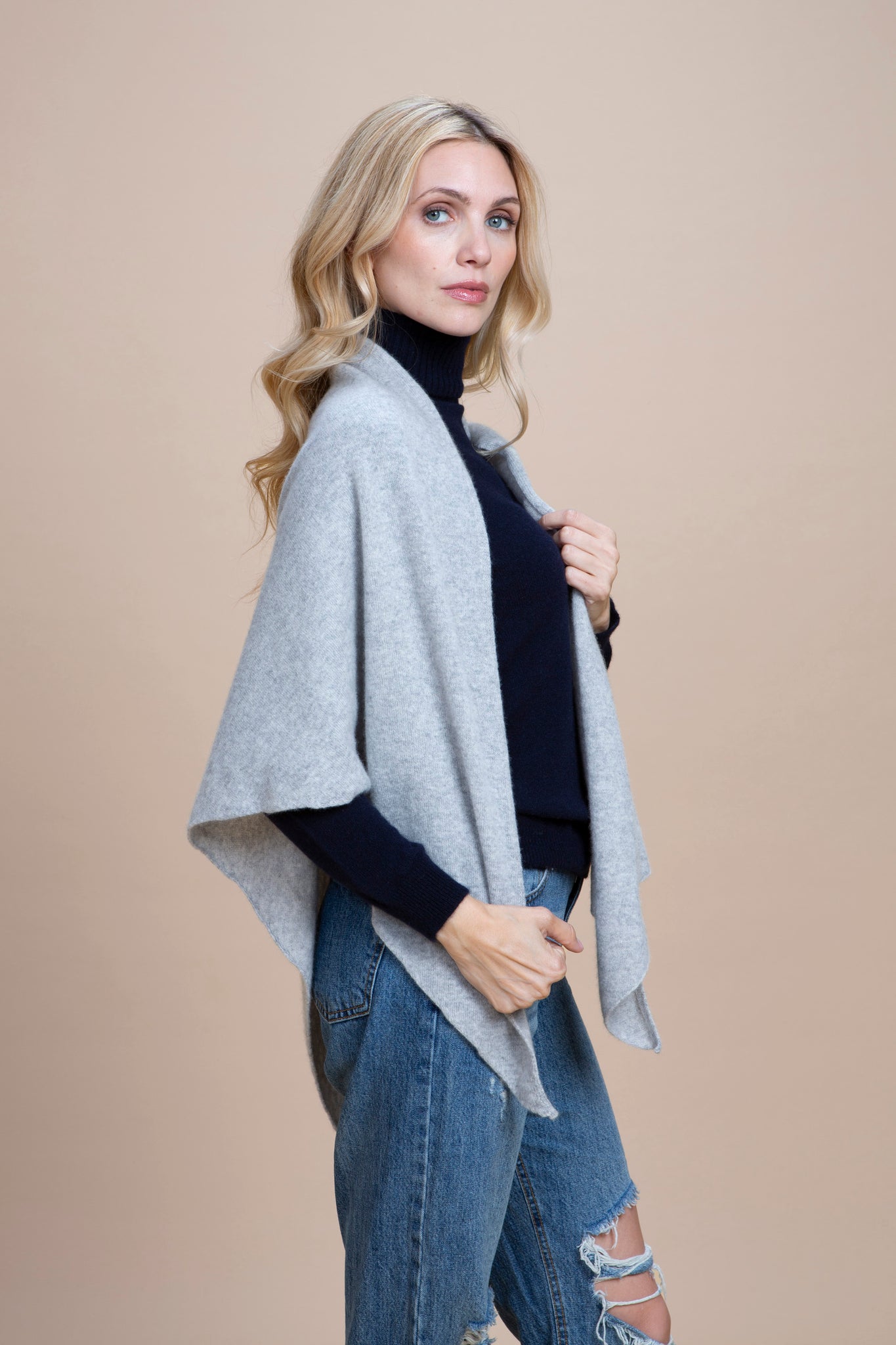 Abetone - Scialle a triangolo 100% Cashmere
