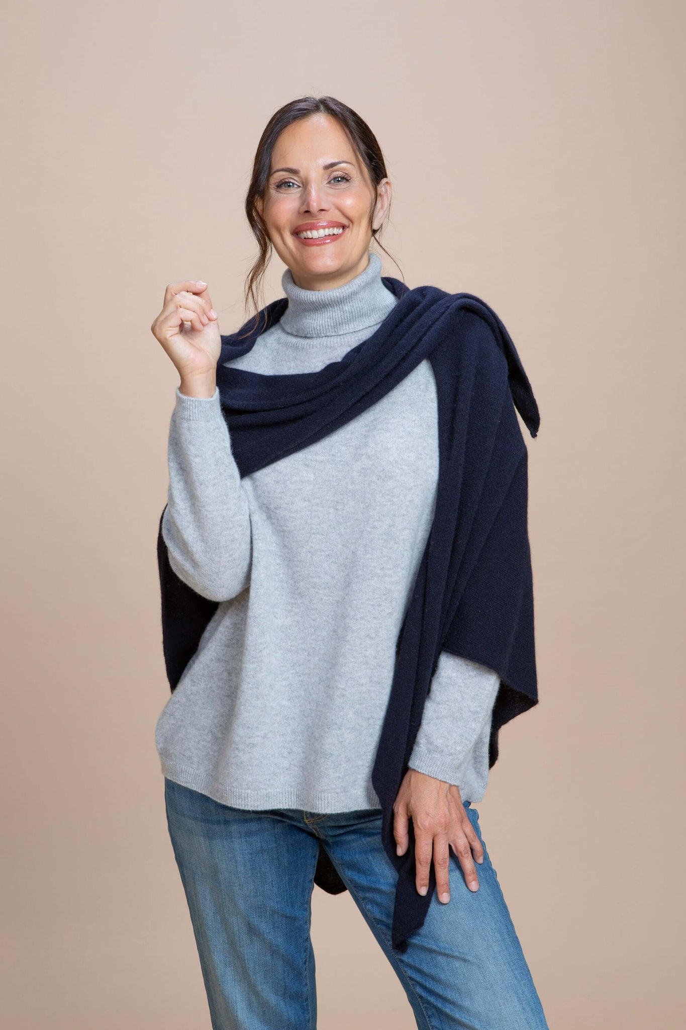 Abetone - Scialle a triangolo 100% Cashmere
