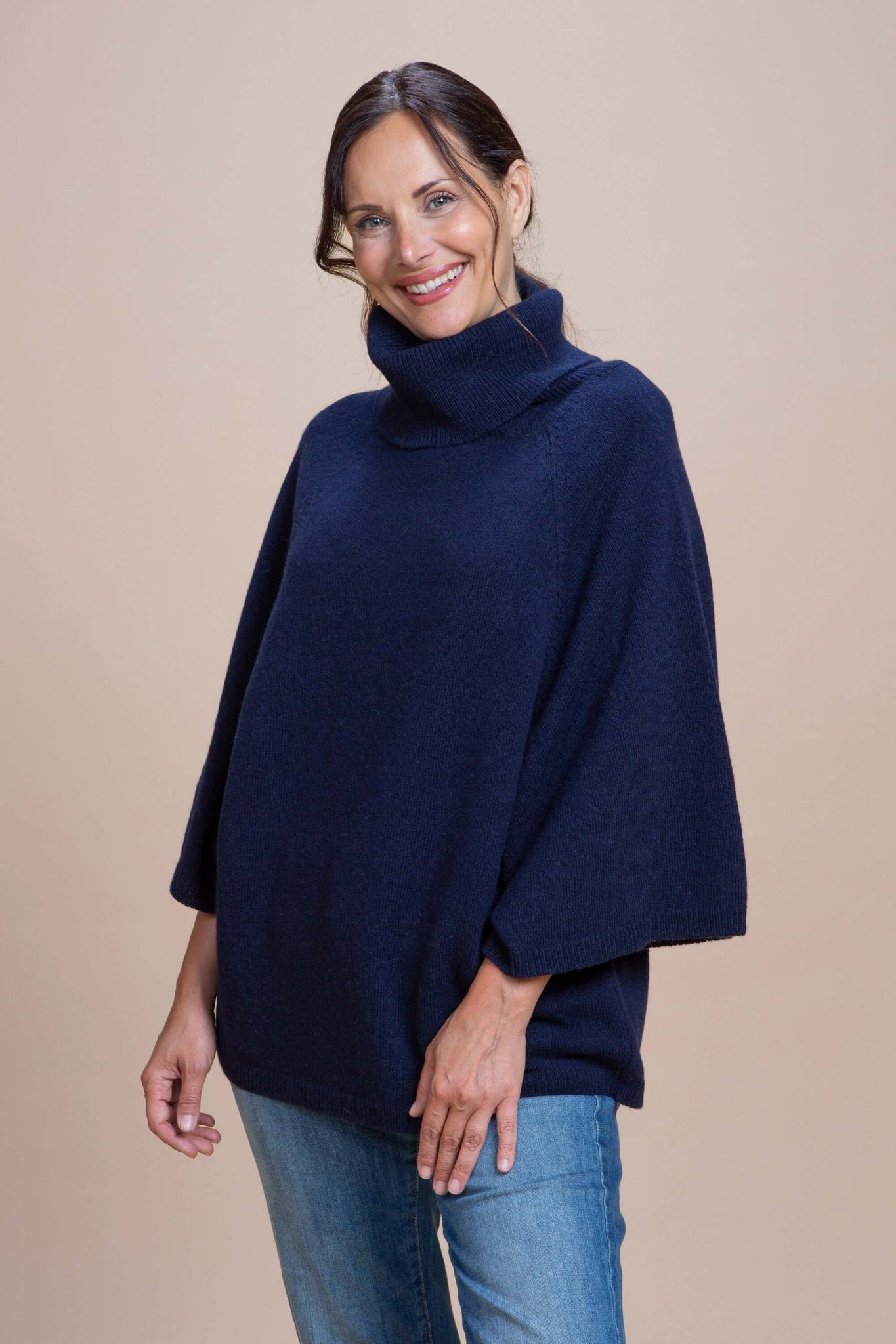 Assisi - Kimono collo ad anello cashmere rigenerato
