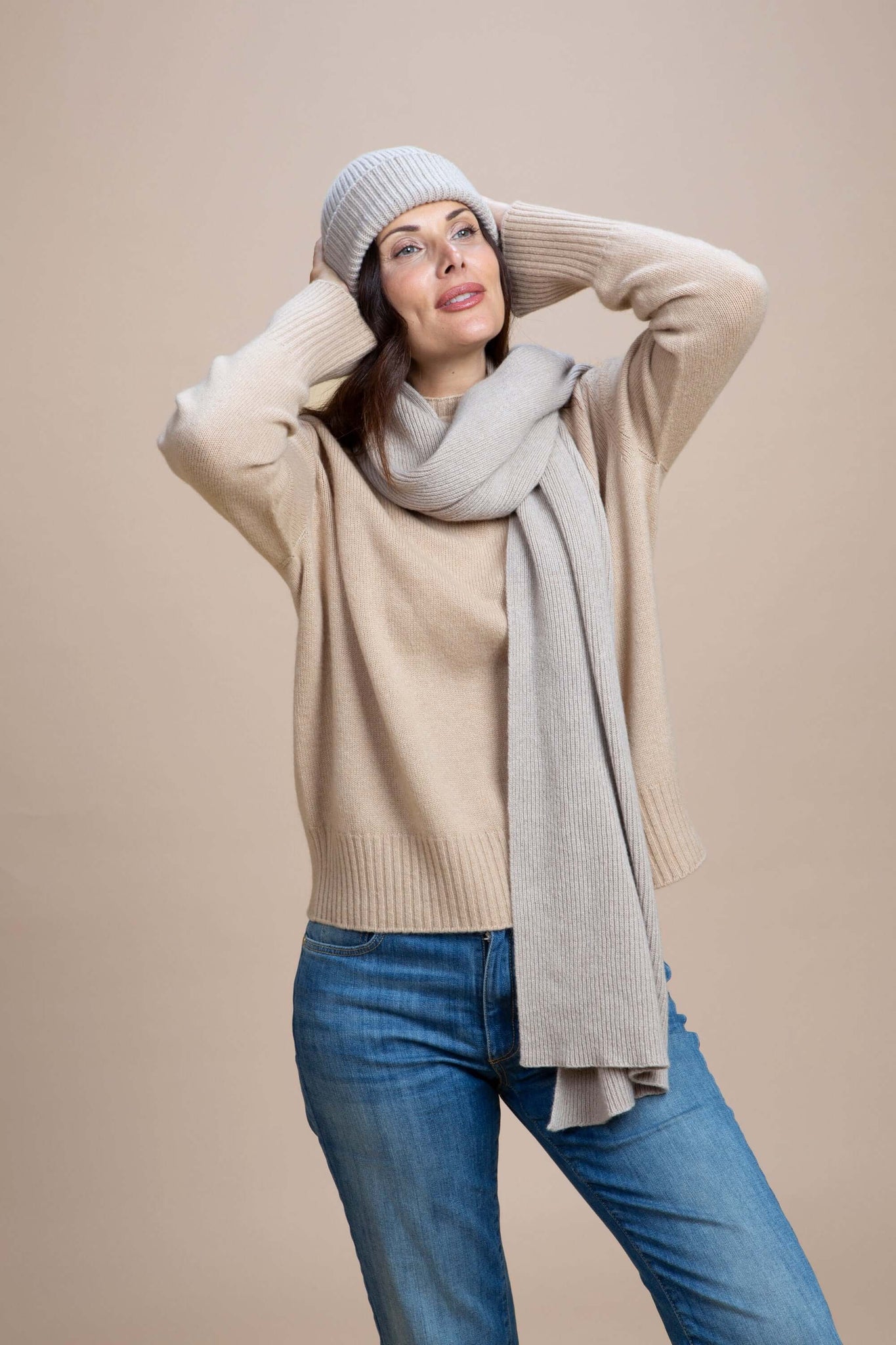 Kit Umbria - Cappellino Orvieto + Sciarpona Gubbio cashmere rigenerato