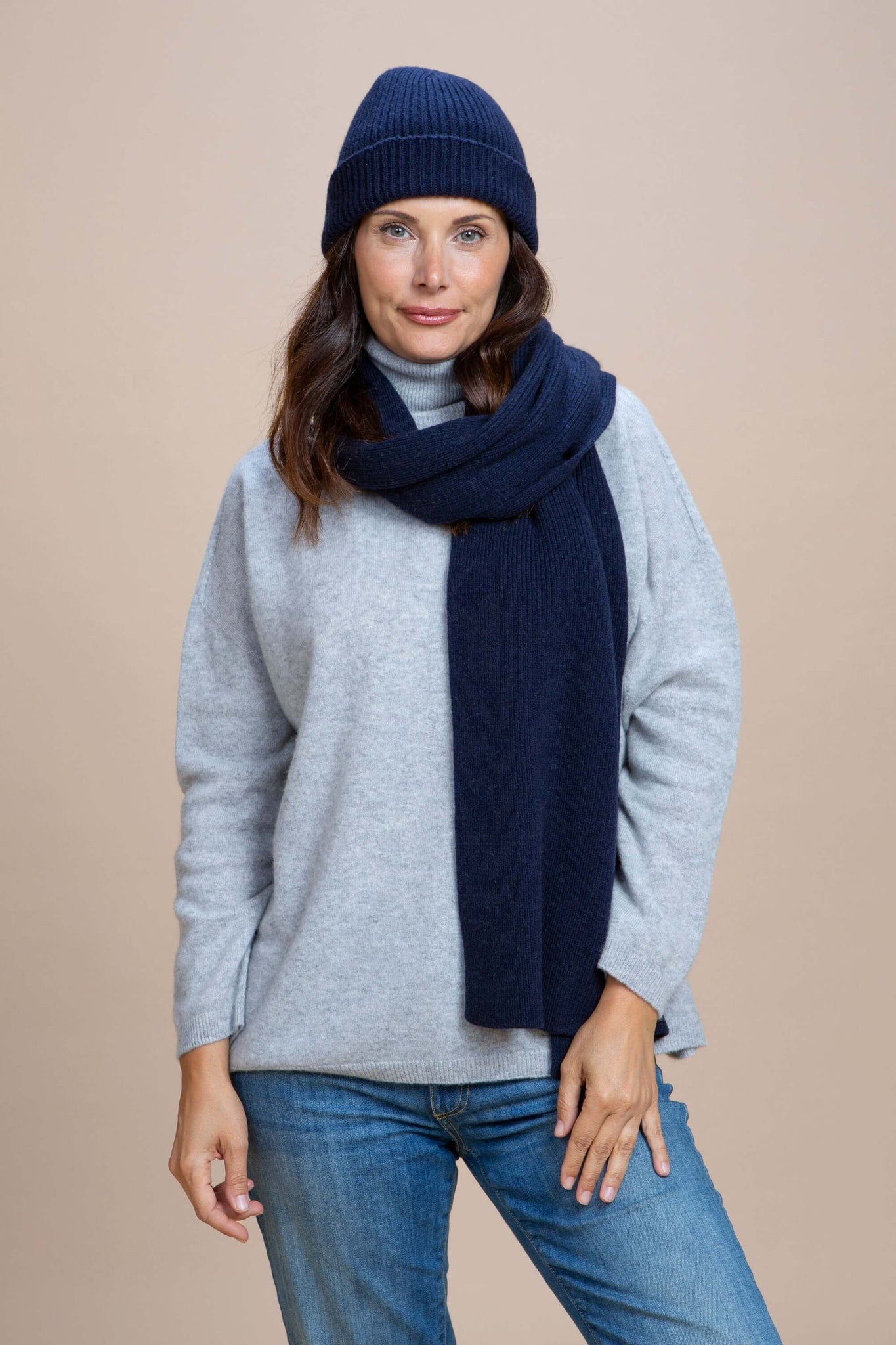 Kit Umbria - Cappellino Orvieto + Sciarpona Gubbio cashmere rigenerato