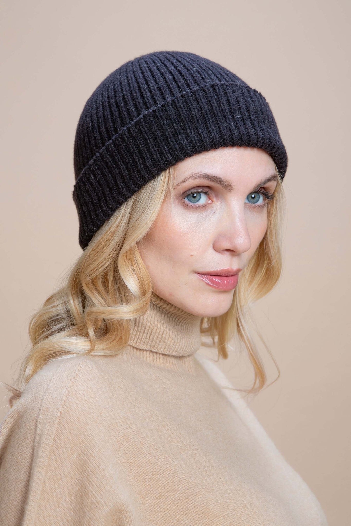 Orvieto - Cappellino cashmere rigenerato