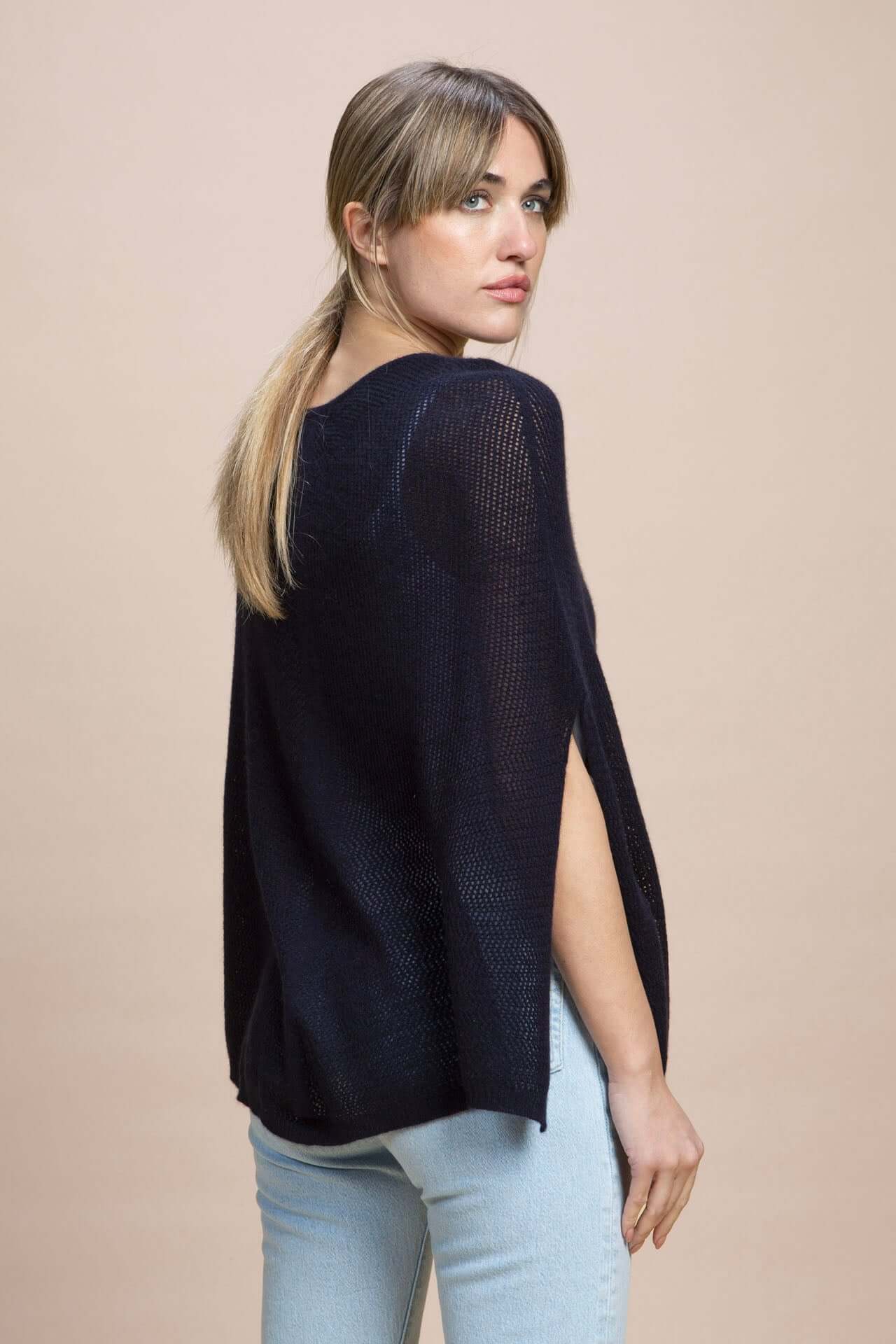 Fregene - Poncho traforato leggero 100% Cashmere