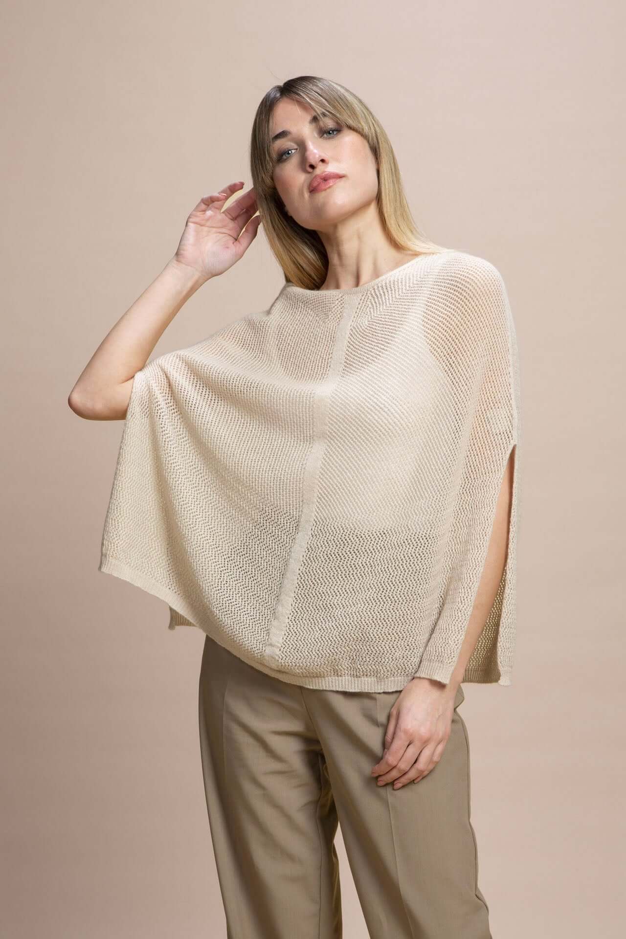 Fregene - Poncho traforato leggero 100% Cashmere