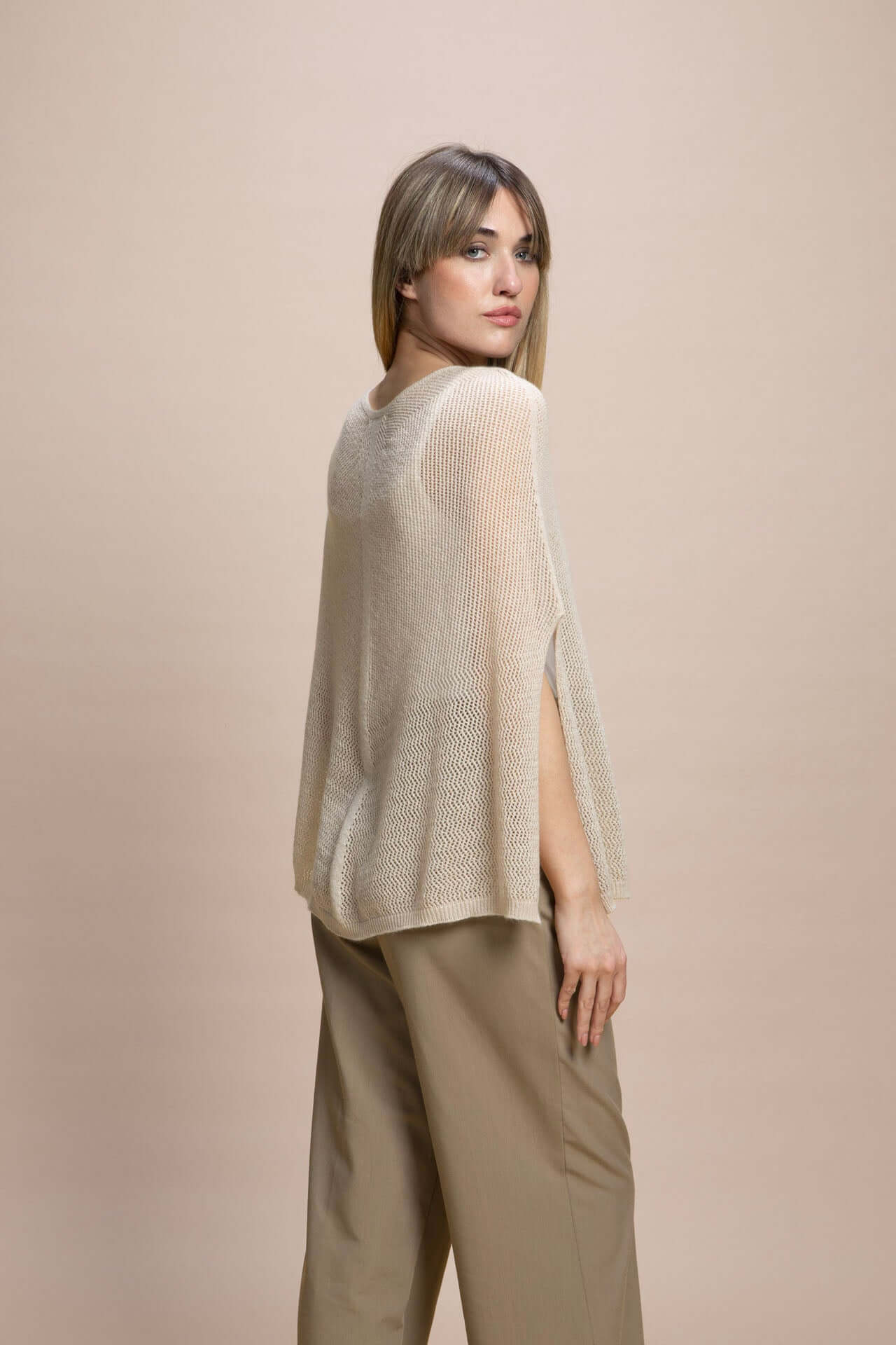 Fregene - Poncho traforato leggero 100% Cashmere