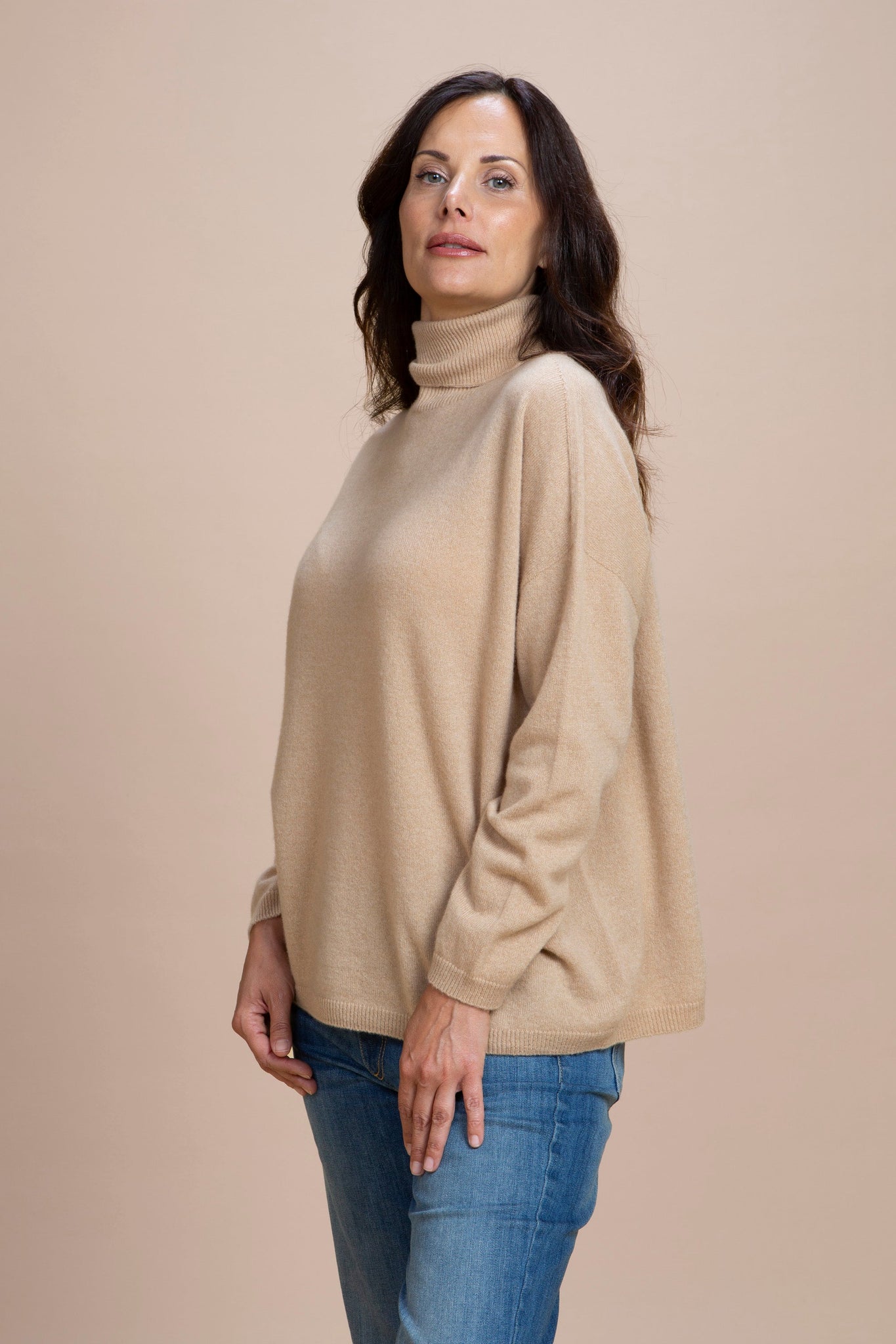 OSTUNI  -  Dolcevita over  100% Cashmere