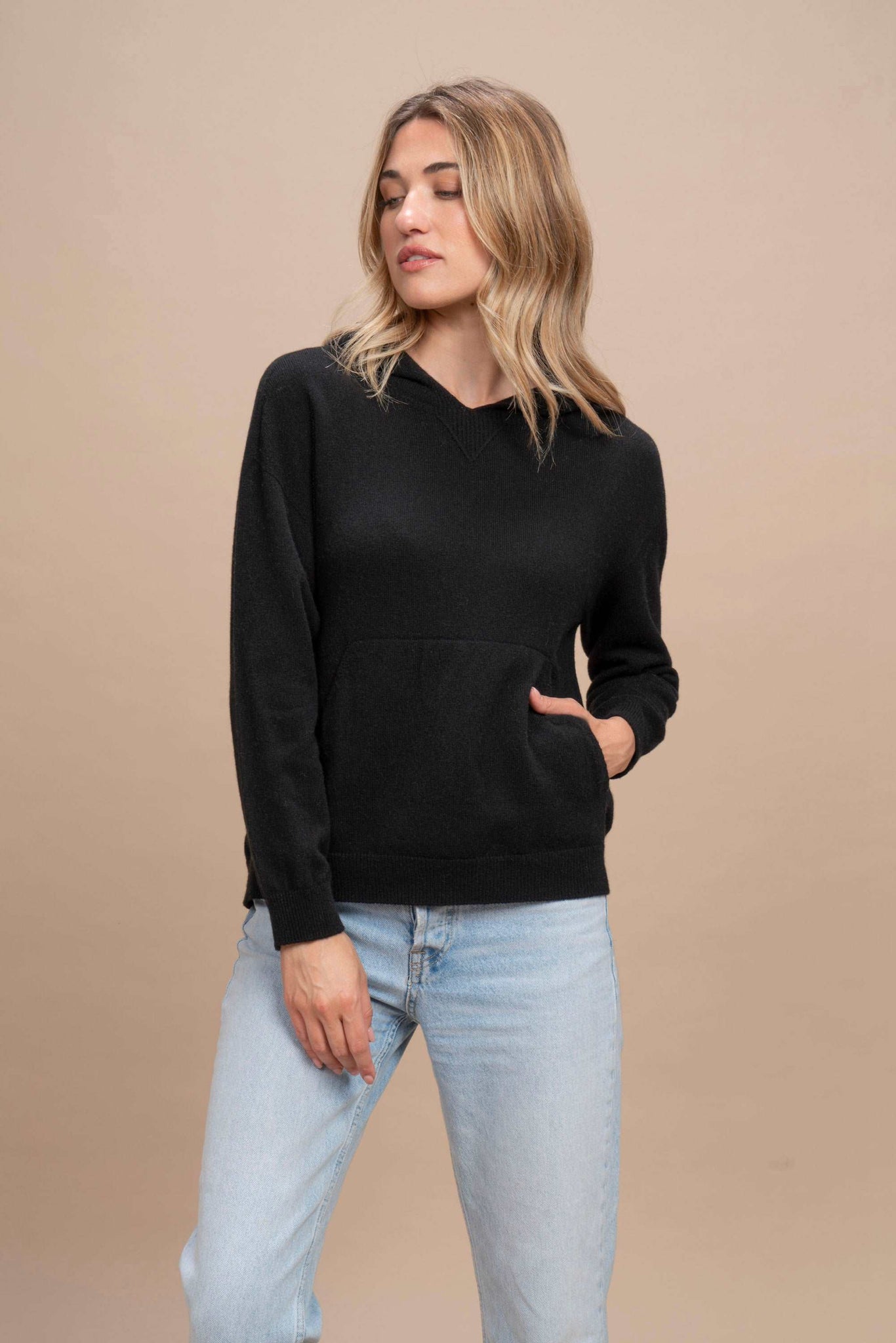Portocervo - Cappuccio sport con tasca marsupio 100% Cashmere