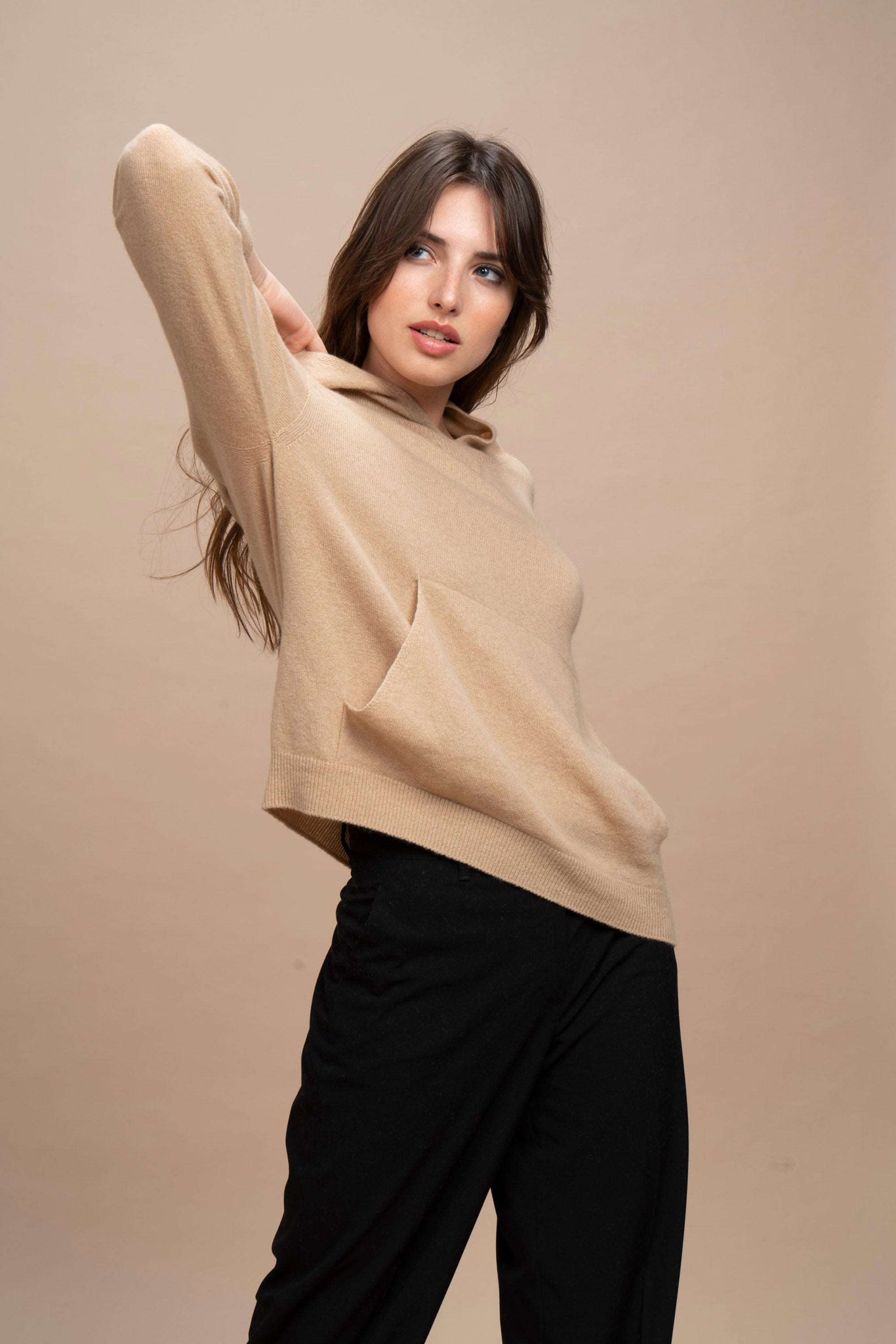 Portocervo - Cappuccio sport con tasca marsupio 100% Cashmere