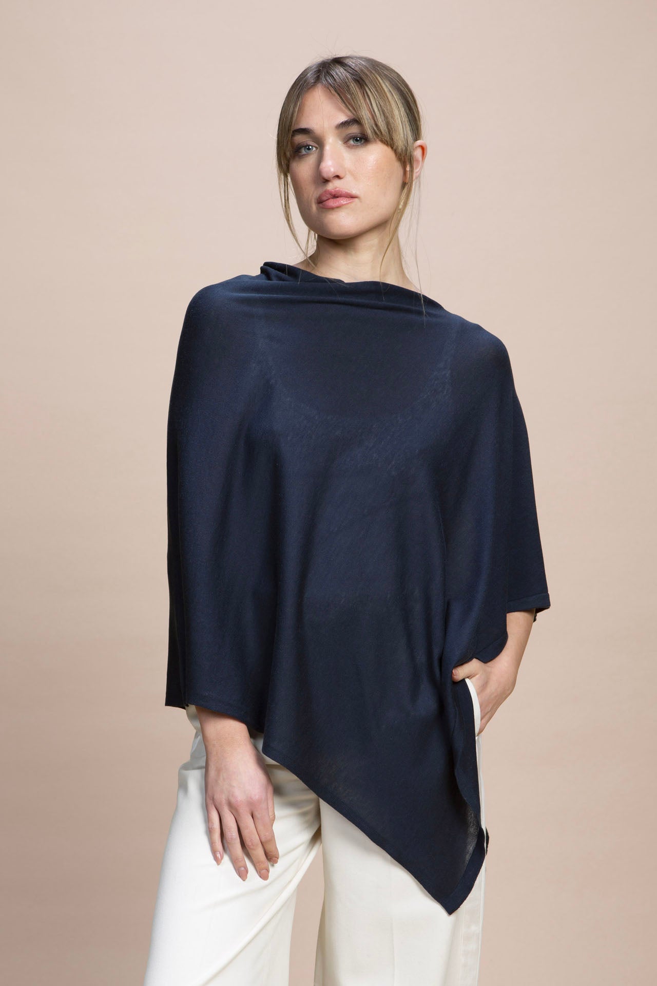 Vernazza - Poncho con apertura laterale 100% Seta