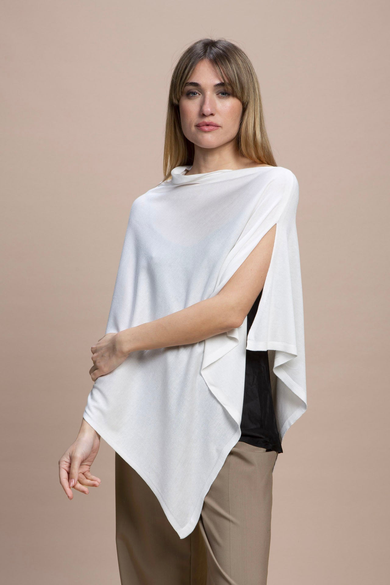 Vernazza - Poncho con apertura laterale 100% Seta